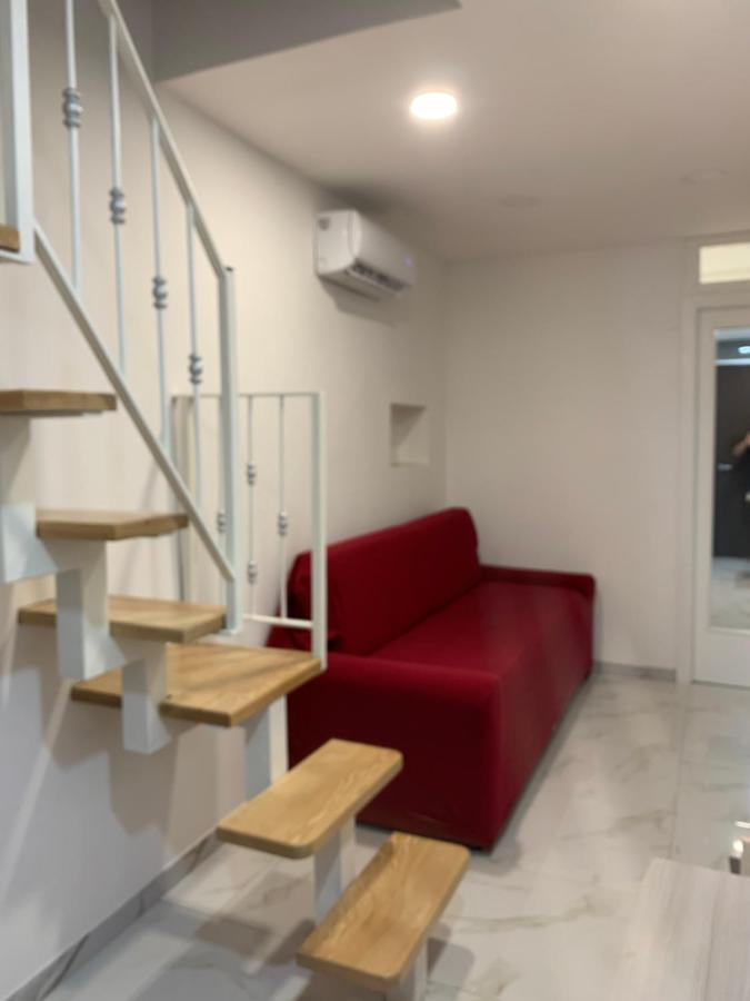 Viky House Chiaja 1 Nápoles Exterior foto